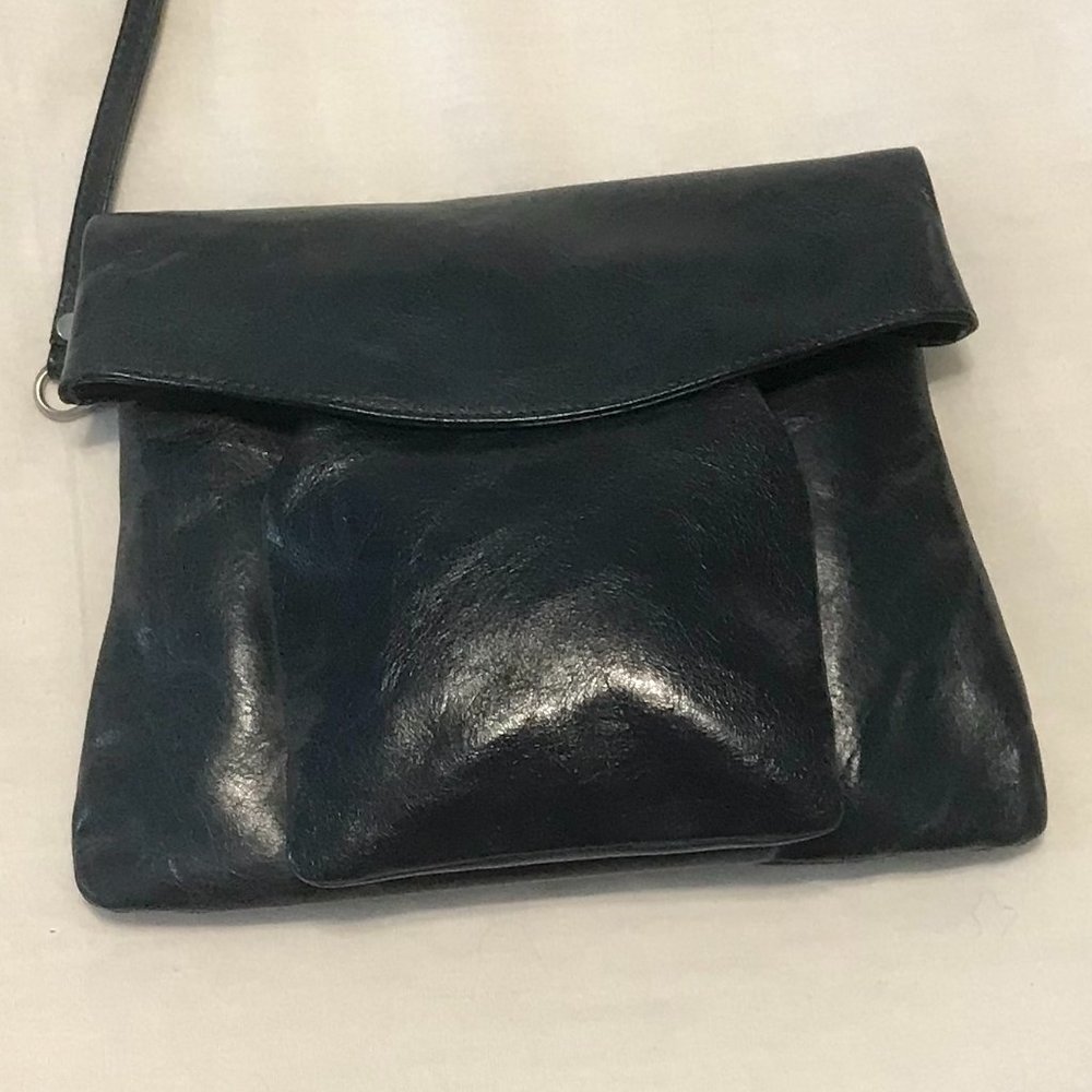 NWOT - Navy Blue Leather Clutch w/Magnetized Closure